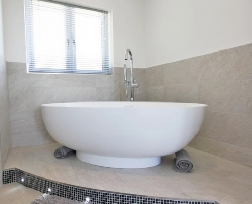 Whiteley bathroom by Taps and Tubs