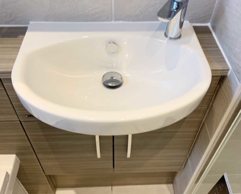 Ensuite in Sarisbury Green completed by Taps and Tubs